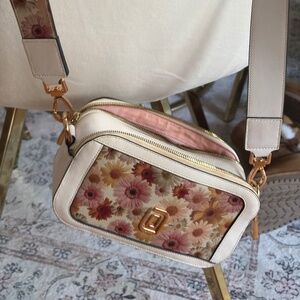 Luana Italy Crossbody